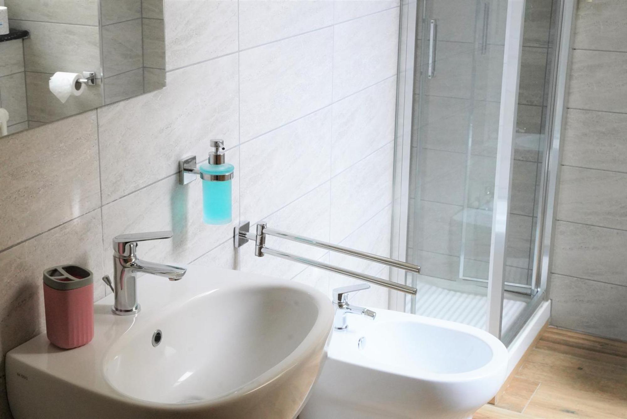 Piccolo Borgo Hotell Chiavari Exteriör bild